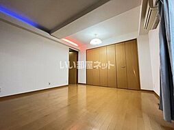 サンビレイ3 203 2階1LDKのリビング/ダイニング