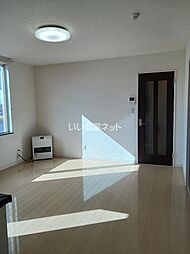 レインボーハウスＢｏｎｈｅｕｒ 302 3階1LDKのリビング/ダイニング