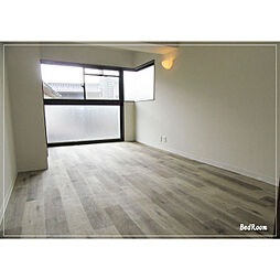 信開トピア定塚 203 2階3LDKのリビング/ダイニング