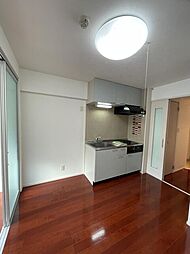 ステアＢＬＤ 303 3階1DKのリビング/ダイニング