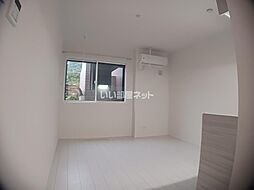 RESI大沢川原I 102 1階ワンルームのリビング/ダイニング