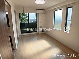 サニーコート伏見 303 3階2LDKのリビング/ダイニング