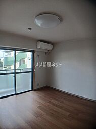 ブライトライツ高島パートII 205 2階1Kのリビング/ダイニング