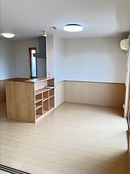 サンガーデニア　B棟 B301 3階2LDKのリビング/ダイニング