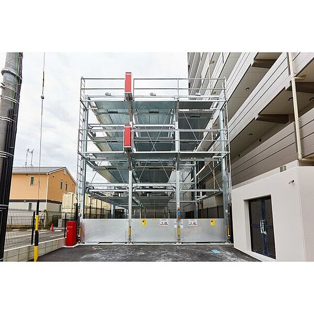 22 / 33