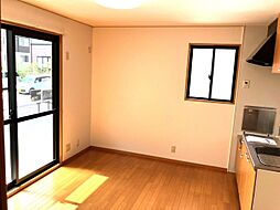 リヴェール　F棟 102 1階2DKのリビング/ダイニング