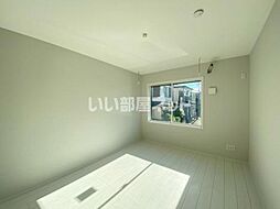 スターティス六実 204 2階1Kのリビング/ダイニング