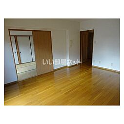 シャルム 301 2階3LDKのリビング/ダイニング