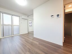 アロモントII 205 2階1LDKのリビング/ダイニング