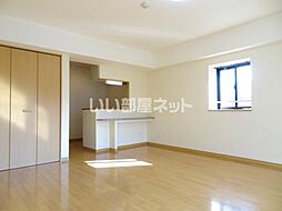 グロース駅前 407 3階ワンルームのリビング/ダイニング