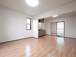 ビラ芳翠　A棟 A205 2階2LDKのリビング/ダイニング