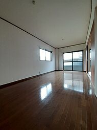 サンクチュアリB 23 2階3LDKのリビング/ダイニング