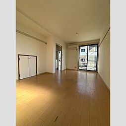 ディアスクレスト B102 1階2LDKのリビング/ダイニング