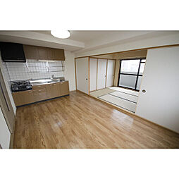 アビタシオン十番 201 2階2SDKのリビング/ダイニング