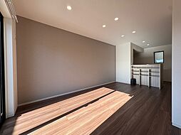 セレニティ広 102 1階3LDKのリビング/ダイニング