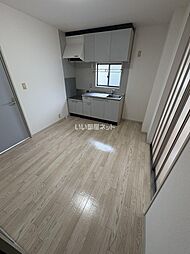 バイオレットフラワー　Ａ棟 202 2階3DKのリビング/ダイニング