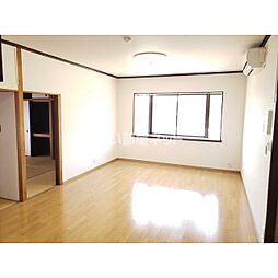 ペアシティ下関 702 7階3LDKのリビング/ダイニング