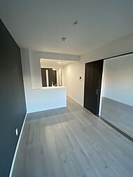 リヴィエールシャン都北町 303 3階1LDKのリビング/ダイニング