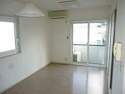 グランドールタモリ　Ａ 202 2階2LDKのリビング/ダイニング