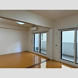 スカール桜城 303 3階2LDKのリビング/ダイニング