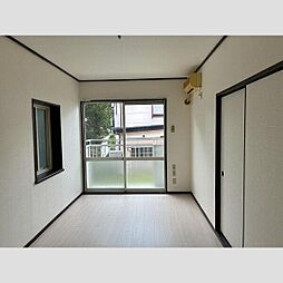 ビレッジ・ディナB 102 1階2DKのリビング/ダイニング