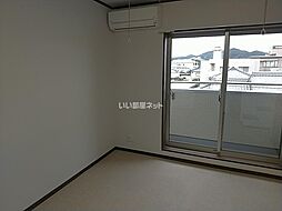 マーレ琴美 104 1階1Kのリビング/ダイニング