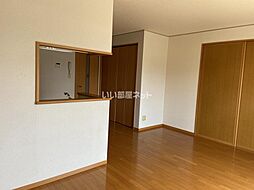 サンハイム 101 1階3LDKのリビング/ダイニング