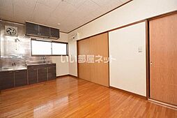 JR両毛線 桐生駅 3.1kmの賃貸アパート 2階2DKのリビング/ダイニング