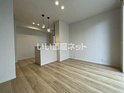 カーサエルガノ 102 1階1LDKのリビング/ダイニング