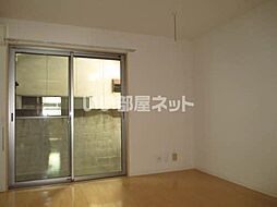 シャーメゾン大供 102 1階1LDKのリビング/ダイニング