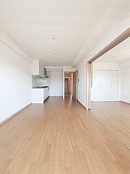 SUNSHINE KASUGA 503 5階2LDKのリビング/ダイニング