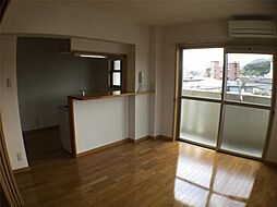 ユーミー園田 301 3階1LDKのリビング/ダイニング