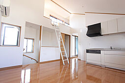 WADA BLD 301 3階2LDKのリビング/ダイニング