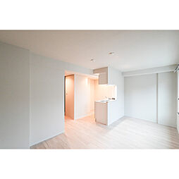 ウェルスクエア駒場東大前 304 3階1LDKのリビング/ダイニング