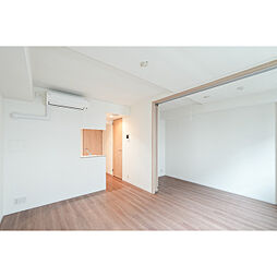 ウェルスクエア駒場東大前 102 1階1LDKのリビング/ダイニング