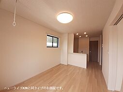 ヒルクレアＷＥＳＴ 106 1階1LDKのリビング/ダイニング