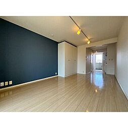 エクセレントK-I 102 1階ワンルームのリビング/ダイニング