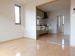 グリーンハウス城角　Ｄ棟 101 1階2DKのリビング/ダイニング