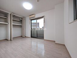 フォブール船越 301 3階1Kのリビング/ダイニング