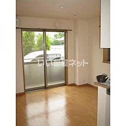 フォブール七佳 101 1階1LDKのリビング/ダイニング