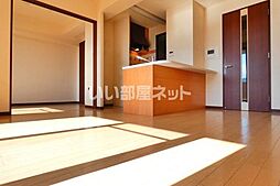 アルシオン河辺 303 3階3LDKのリビング/ダイニング