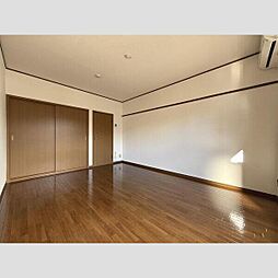 スタンドバレー 103 1階1Kのリビング/ダイニング