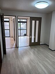 ＦｅｅＬ−Ｂ 102 1階2DKのリビング/ダイニング