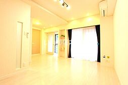 Ｖｉａ　ＬａｔｔｅａI 2 2階1LDKのリビング/ダイニング