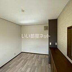 ニューハピニスＢ棟 102 1階2LDKのリビング/ダイニング