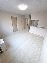 START B 104 1階1LDKのリビング/ダイニング