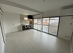 久埜マンション2号棟 209 2階2LDKのリビング/ダイニング