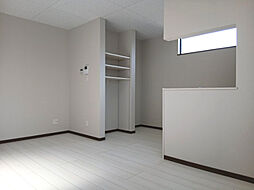 グランデドゥ 101 1階1LDKのリビング/ダイニング