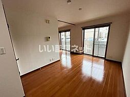 フレヴェール 102 1階2LDKのリビング/ダイニング