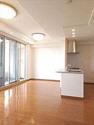 アリスト市駅前ルネッサンスコート602号 602 6階2LDKのリビング/ダイニング